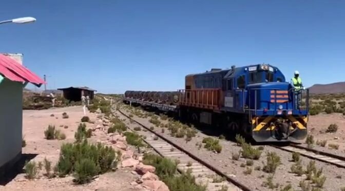 Ferroviaria Andina suspende pruebas del tramo Arica – La Paz