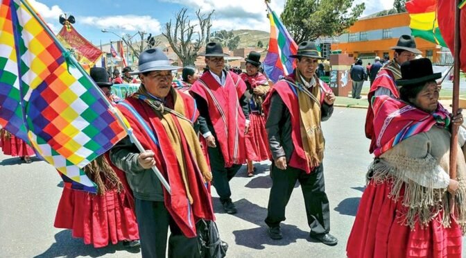 Ponchos Rojos desafían y no participarán en marcha de apoyo a Gobierno