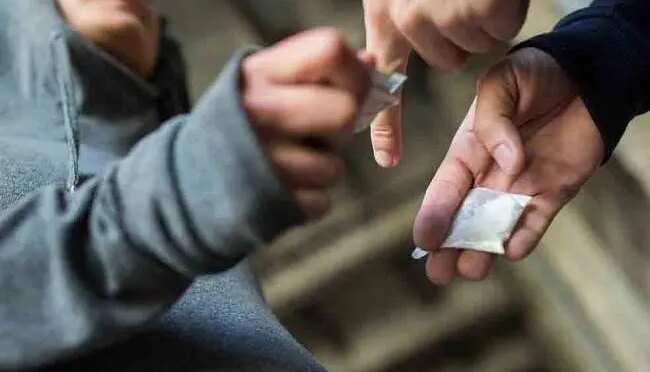 Expulsan a cuatro estudiantes por microtráfico de drogas en Concepción