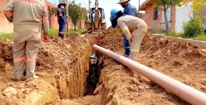 El gobierno financiará alcantarillados cuya preinversión pagarán los vecinos