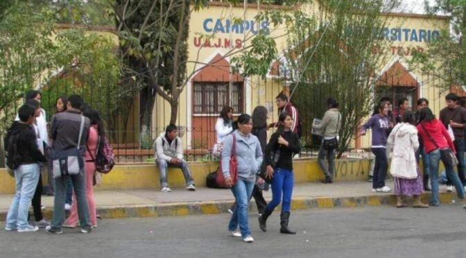 UNIVERSITARIOS DEBERAN PAGAR 1,50 COMO NUEVA TARIFA.