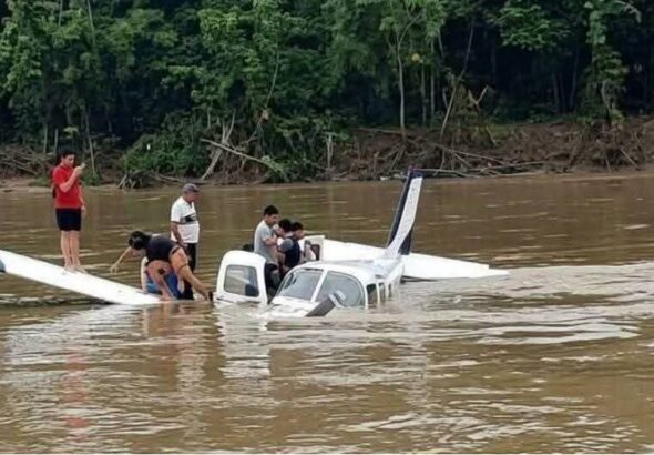 SIETE PERSONAS SOBREVIVEN A LA CAÍDA DE UNA AVIONETA EN BRASIL