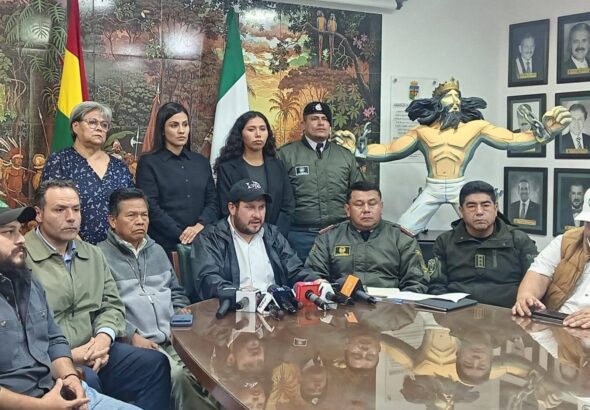 Comité Pro Santa Cruz da cuarto intermedio a acciones de desbloqueo tras reunión con Iglesia y fuerzas del orden