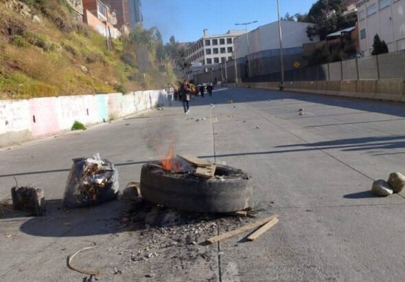 Por los bloqueos, Embajada de EE.UU. emite alerta de seguridad y recomendaciones para sus ciudadanos; suspende servicios consulares por 2 días